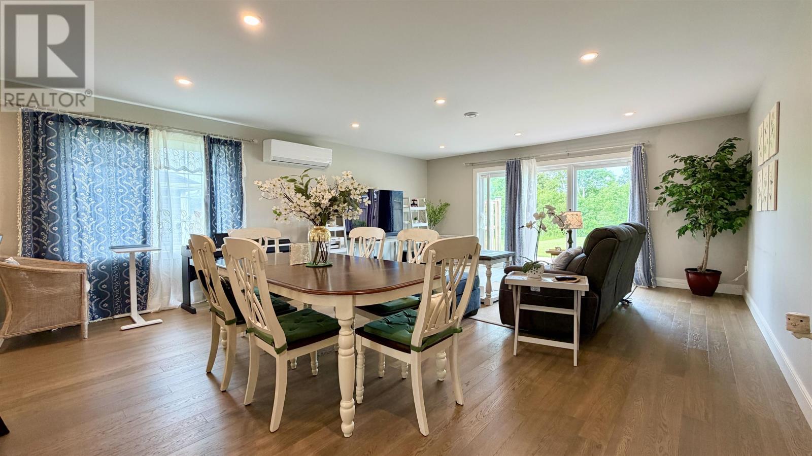 102 Putters Street - 12