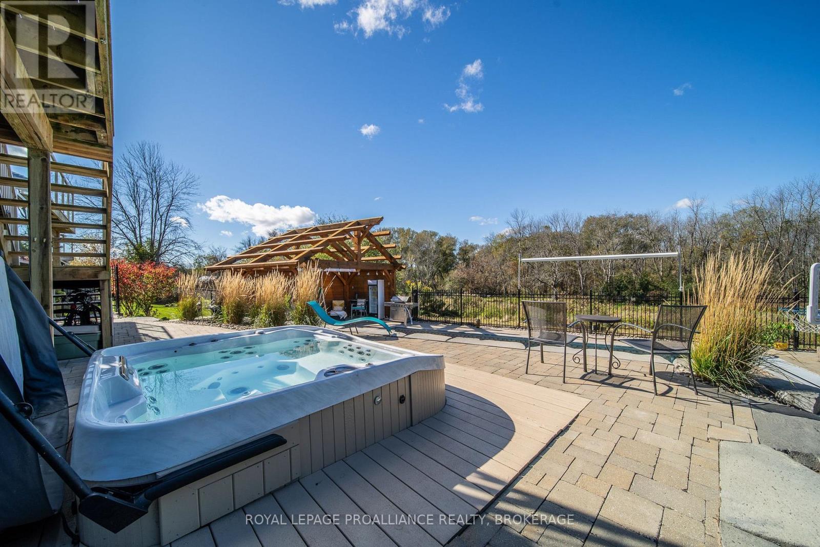 710 KANANASKIS DRIVE - 43