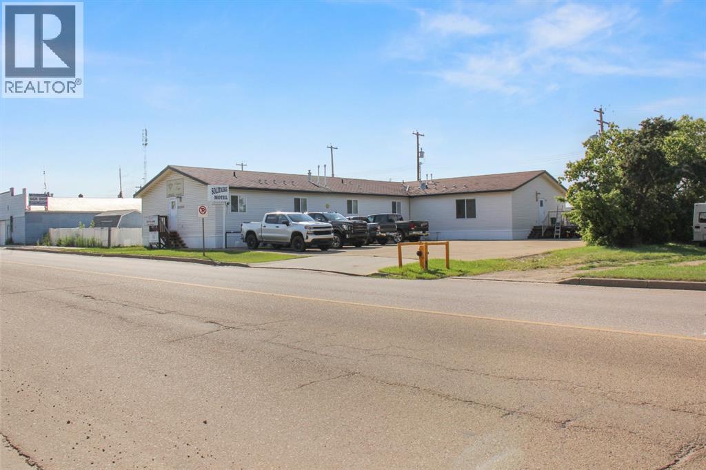 5112 49 Street - photo 3