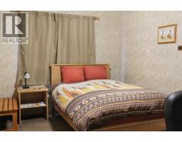 5112 49 Street, Hardisty, AB T0B1V0 Photo 11