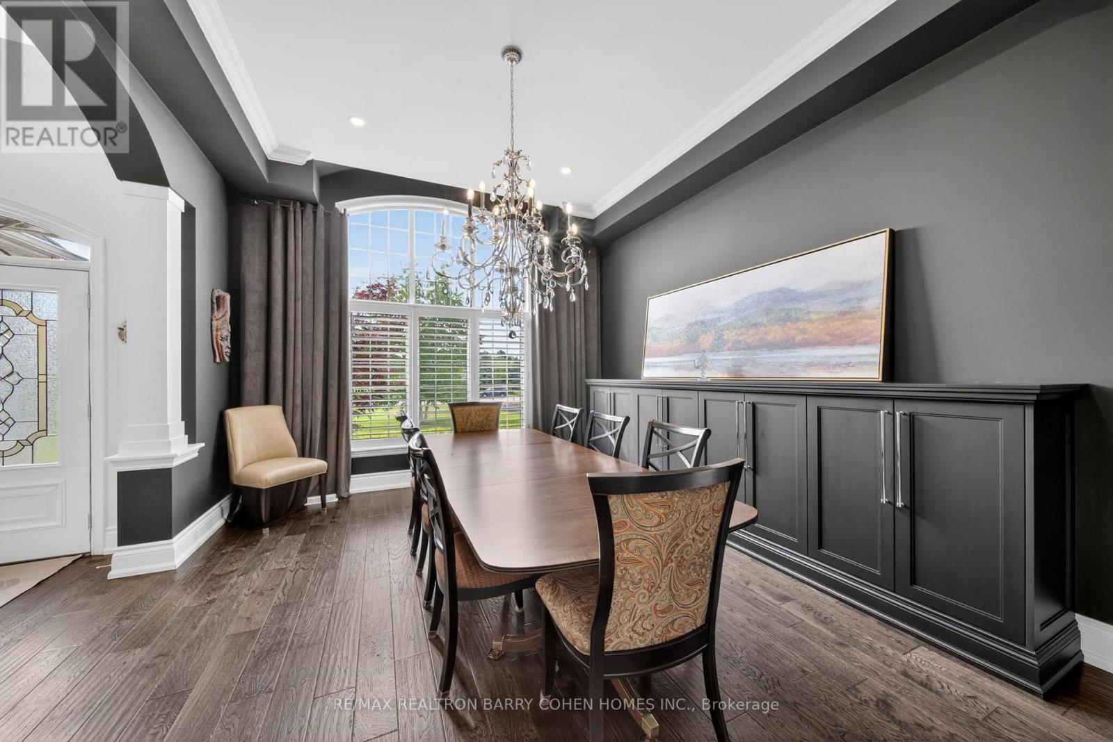 9 WOLFORD COURT - 5