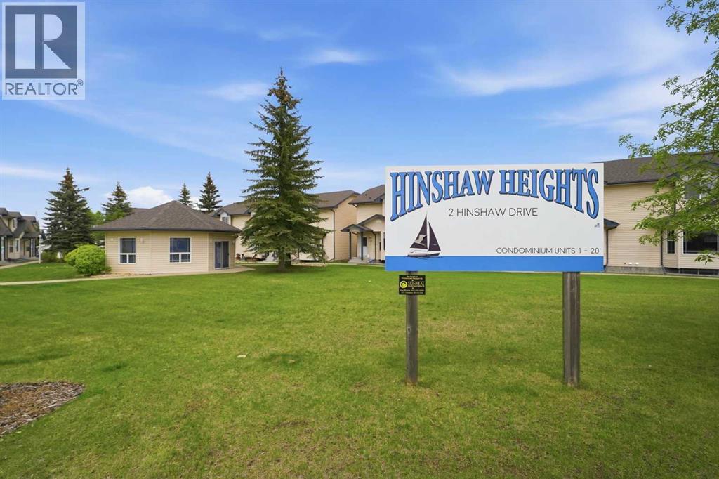 2 Hinshaw Drive, Sylvan Lake