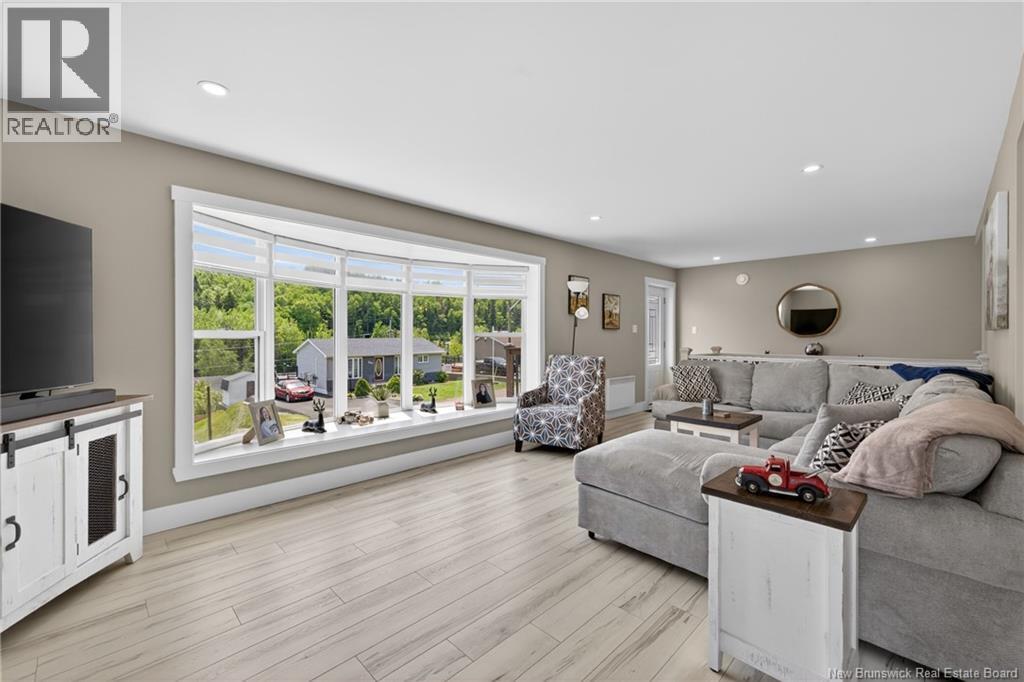 347 Dillon Avenue - 18