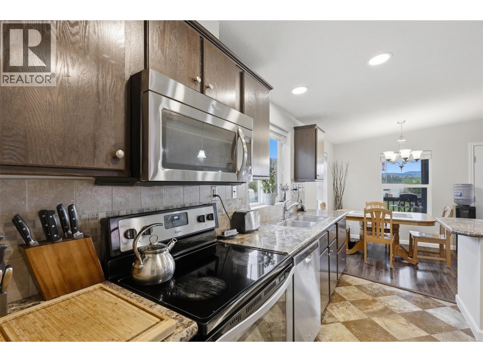 3025 POWELL Road - 8