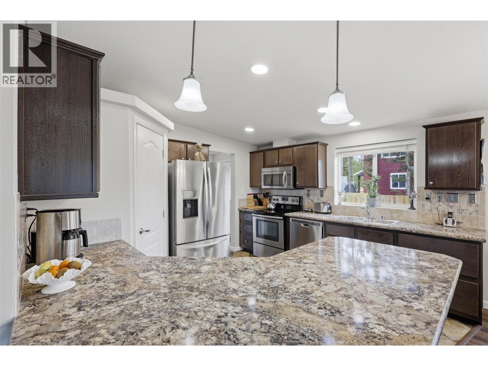 3025 POWELL Road - 5