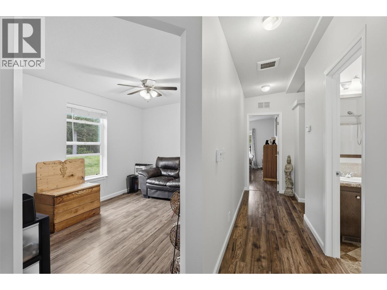 3025 POWELL Road - 18