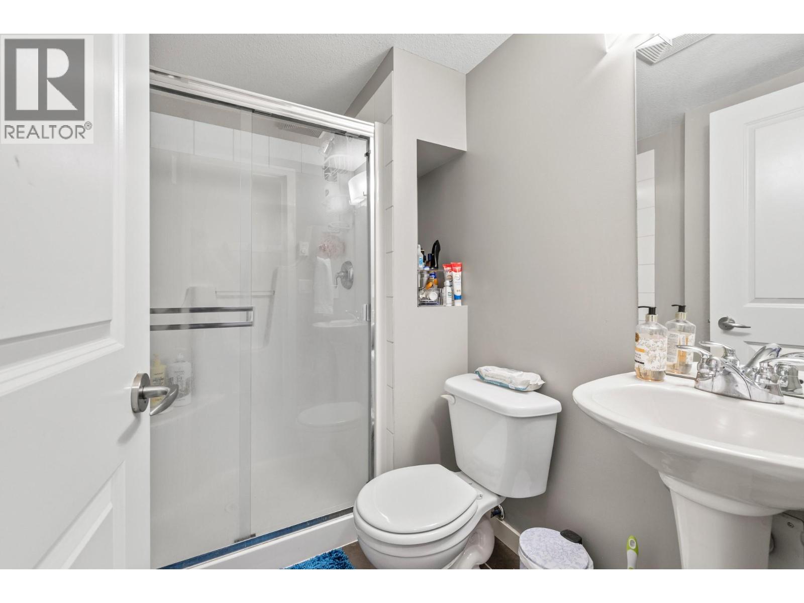 409 539 Yates Road, Kelowna