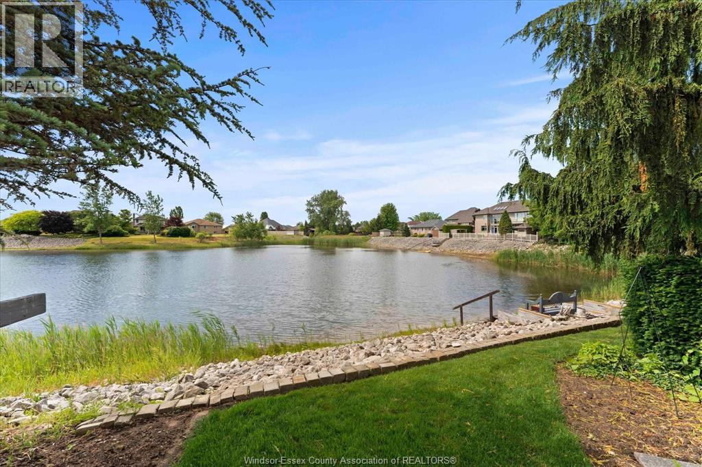 24 SANDY LAKE - 2