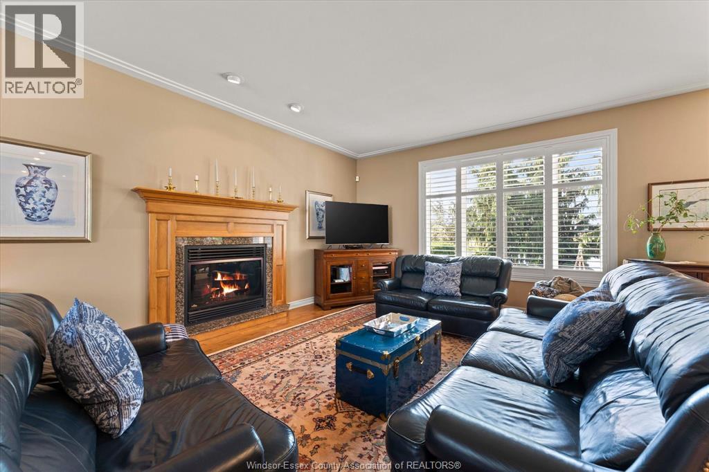 24 SANDY LAKE - 6
