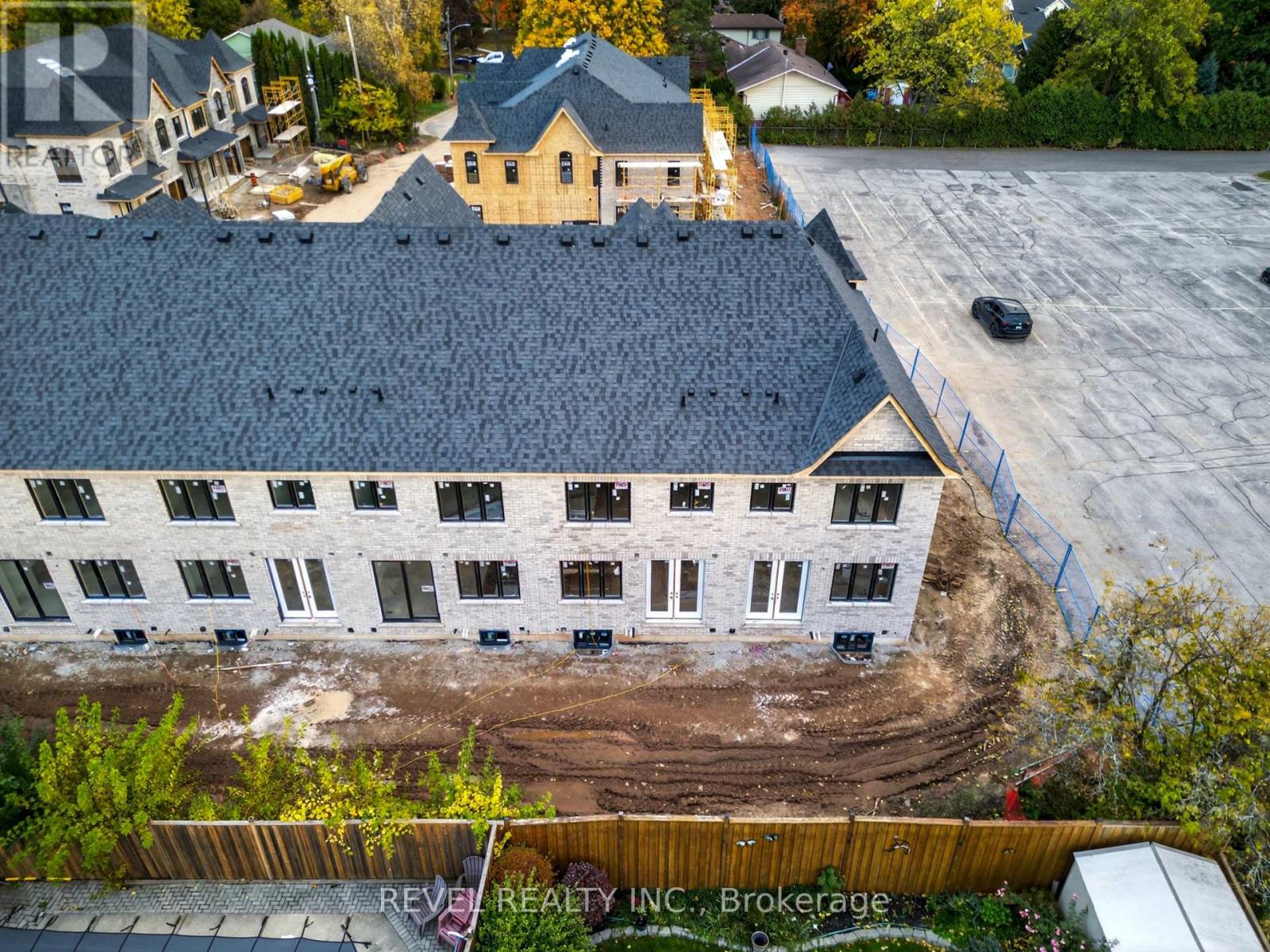 3175 MAPLEHILL DRIVE - 13