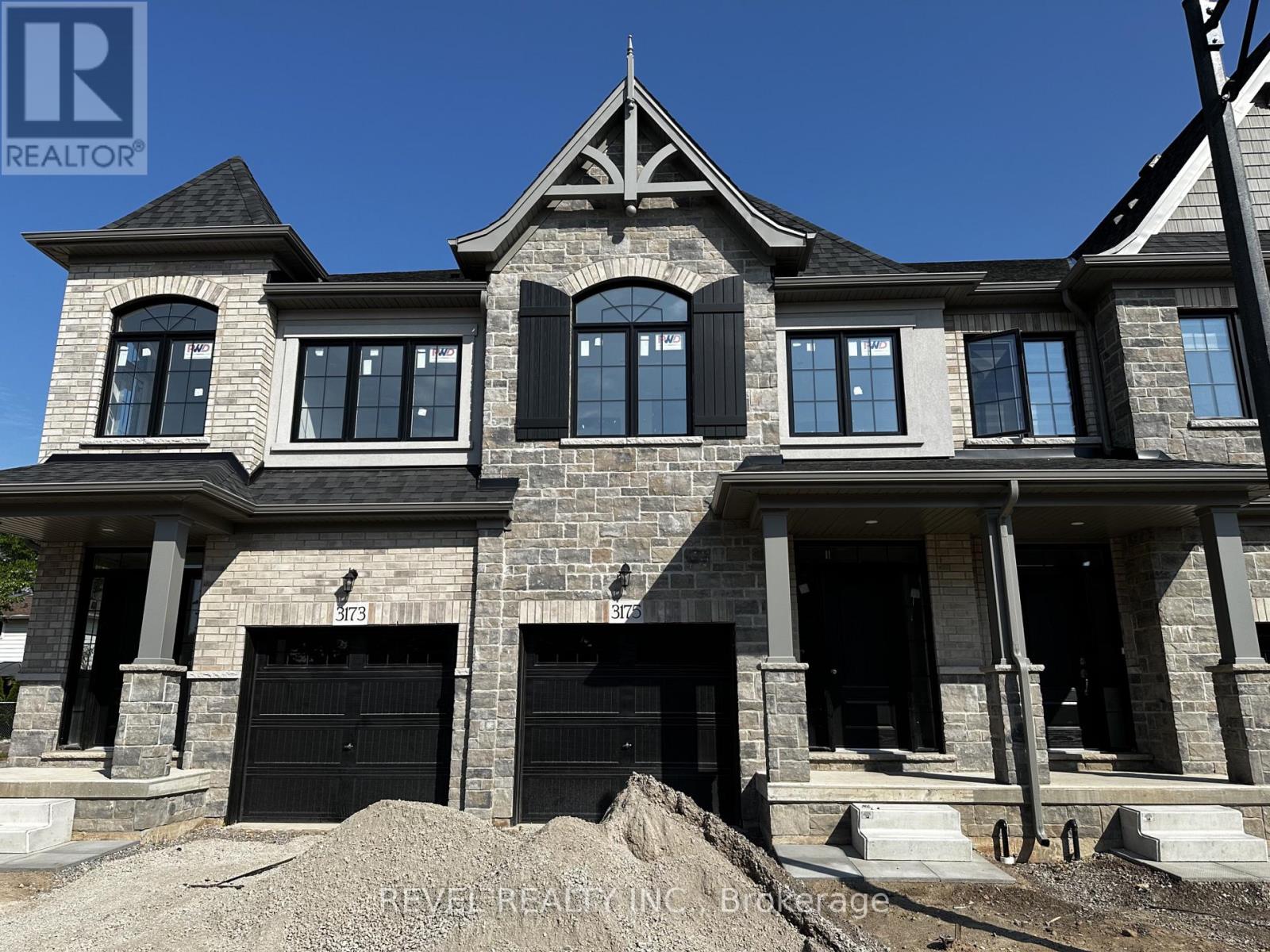 3175 MAPLEHILL DRIVE - 2