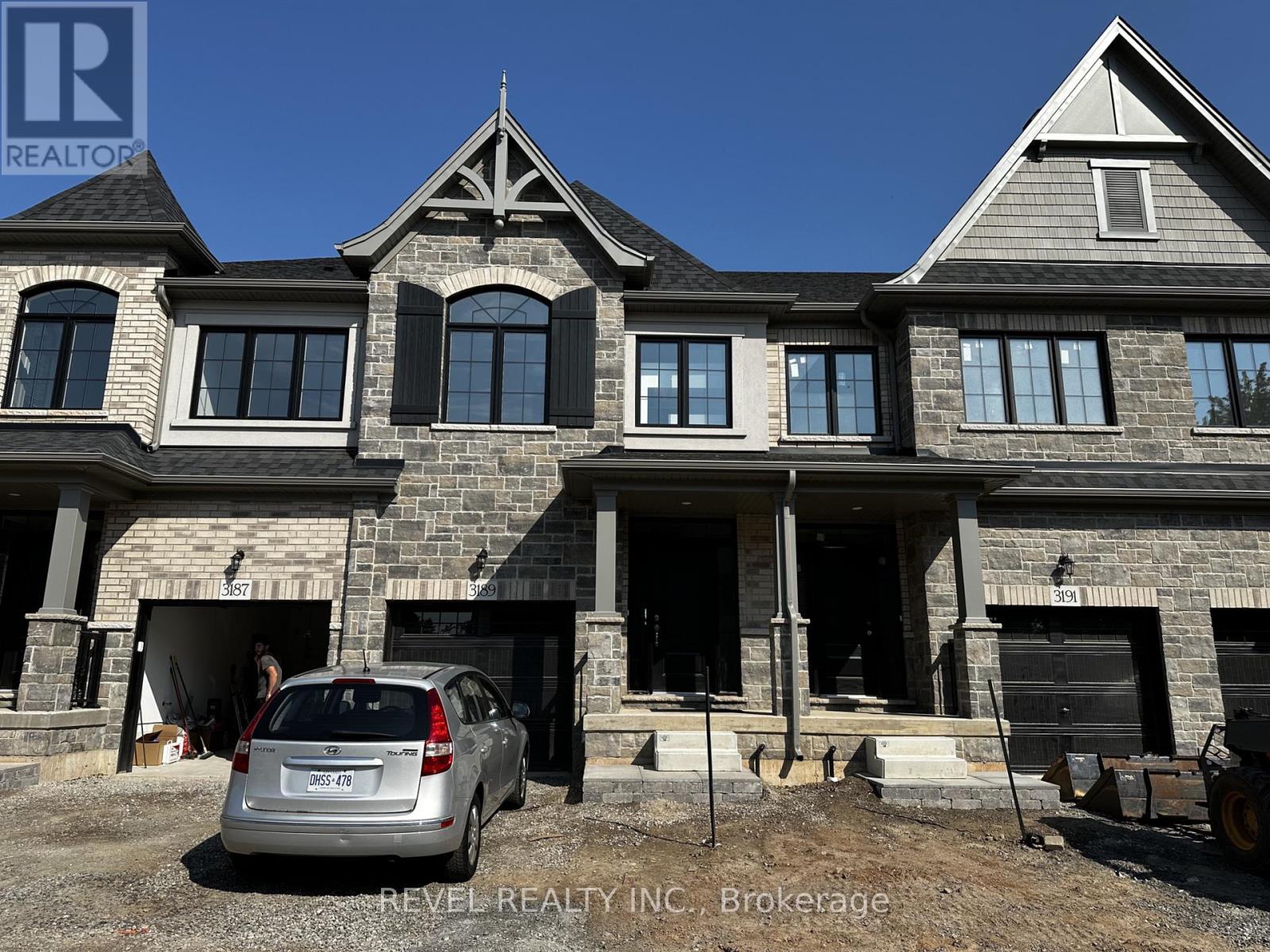 3191 MAPLEHILL DRIVE - 2