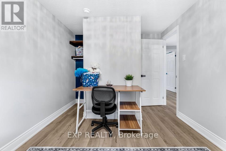2258 MANCHESTER DRIVE - 18