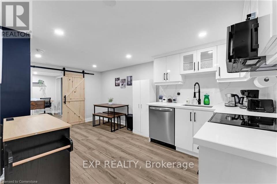 2258 MANCHESTER DRIVE - 21