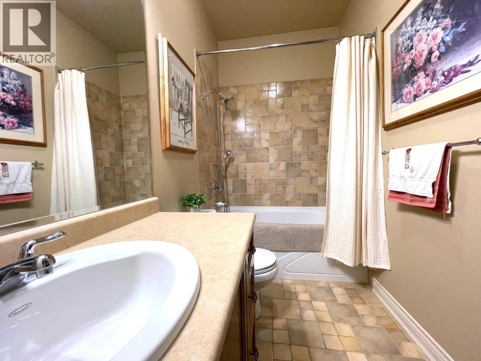 2210 BURGESS Avenue - 21