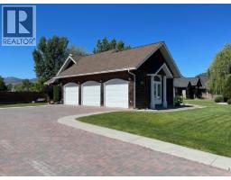 2210 Burgess Avenue, Merritt, BC V1K1R3 Photo 45