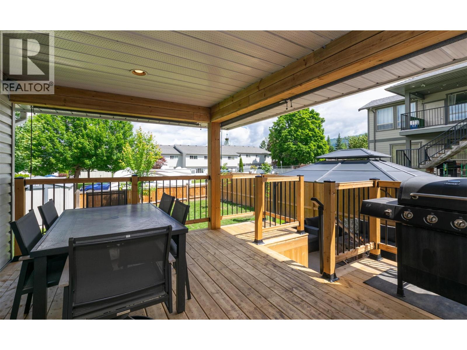  470 23 Street Northeast, Salmon Arm