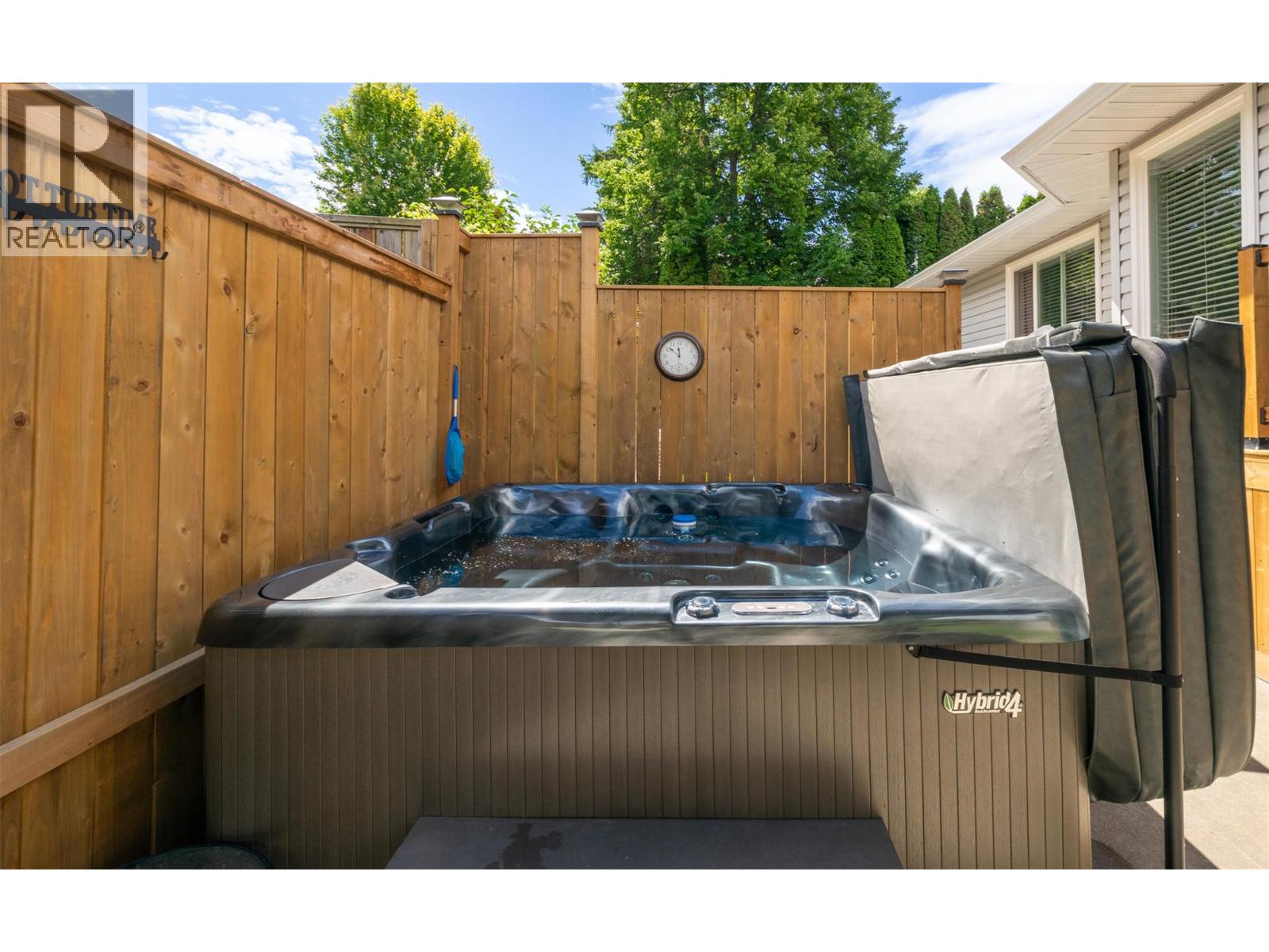  470 23 Street Northeast, Salmon Arm