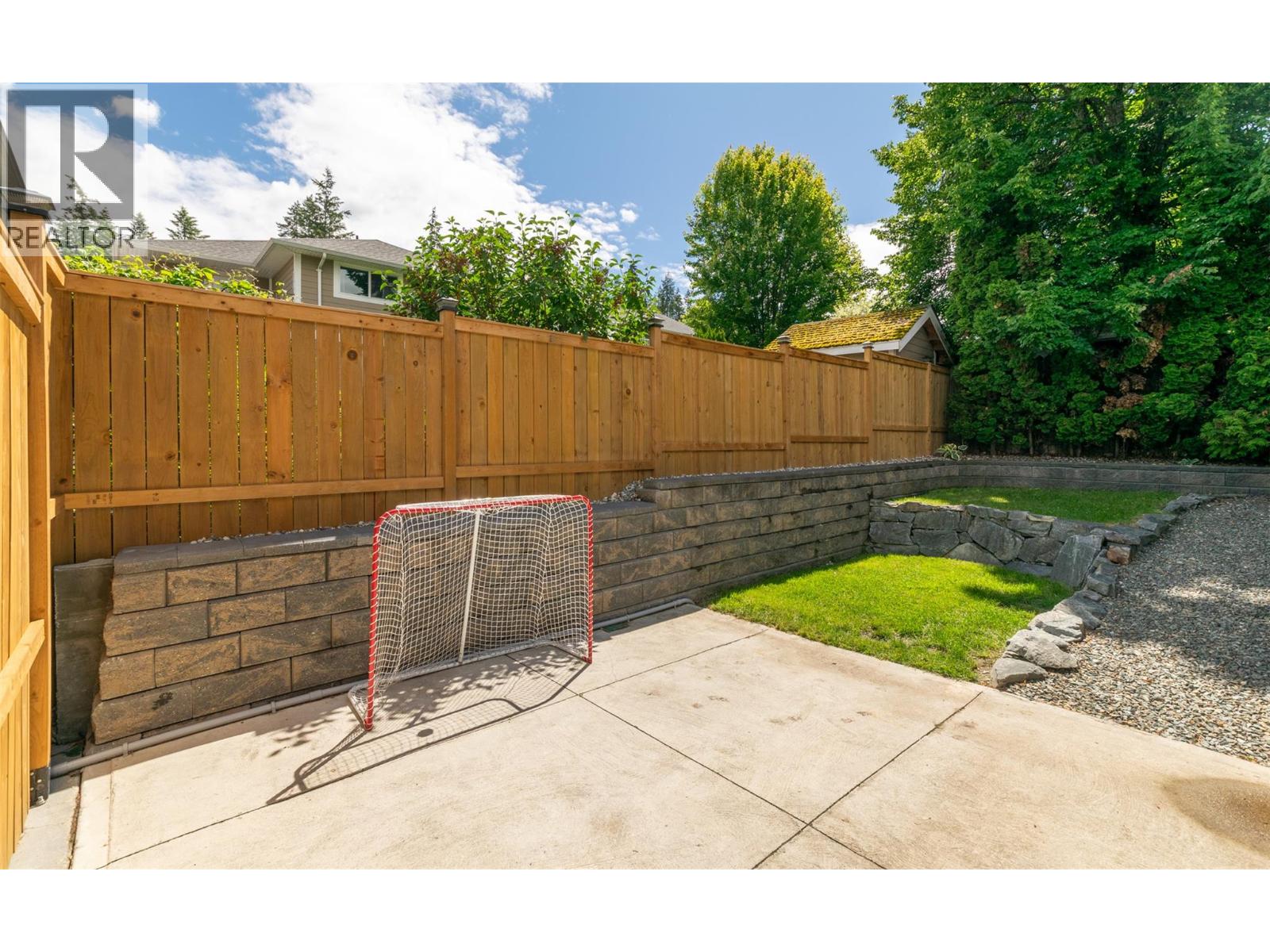  470 23 Street Northeast, Salmon Arm
