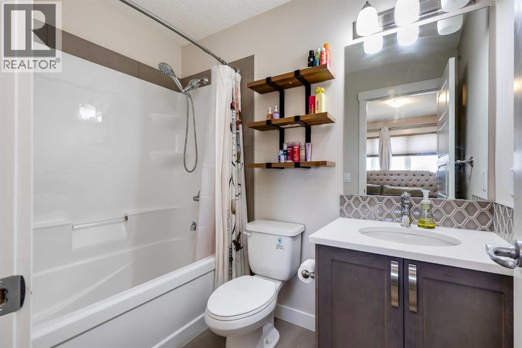 #305 2461 Baysprings Link SW - 21