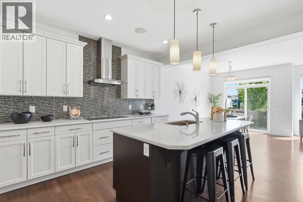 108 Evansborough Crescent NW - photo 3