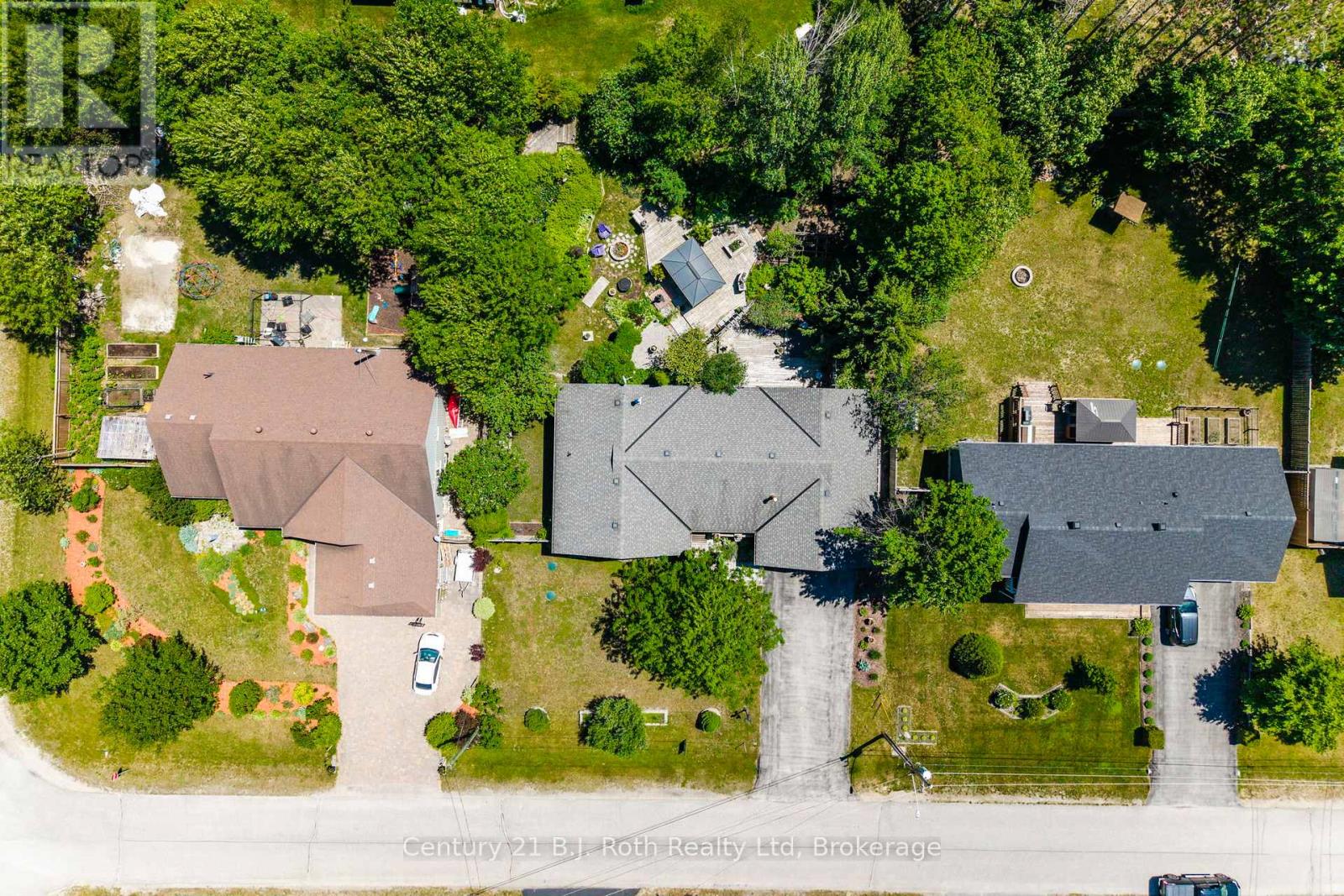 59 WITHALL GROVE - Image 46