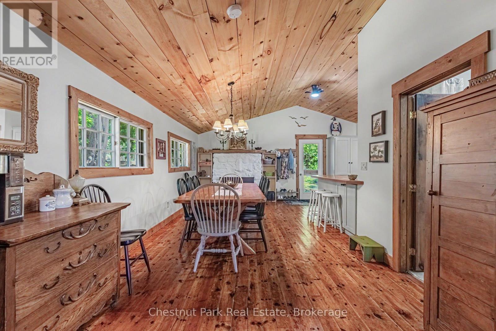 79 PINE TREE HARBOUR ROAD - 18