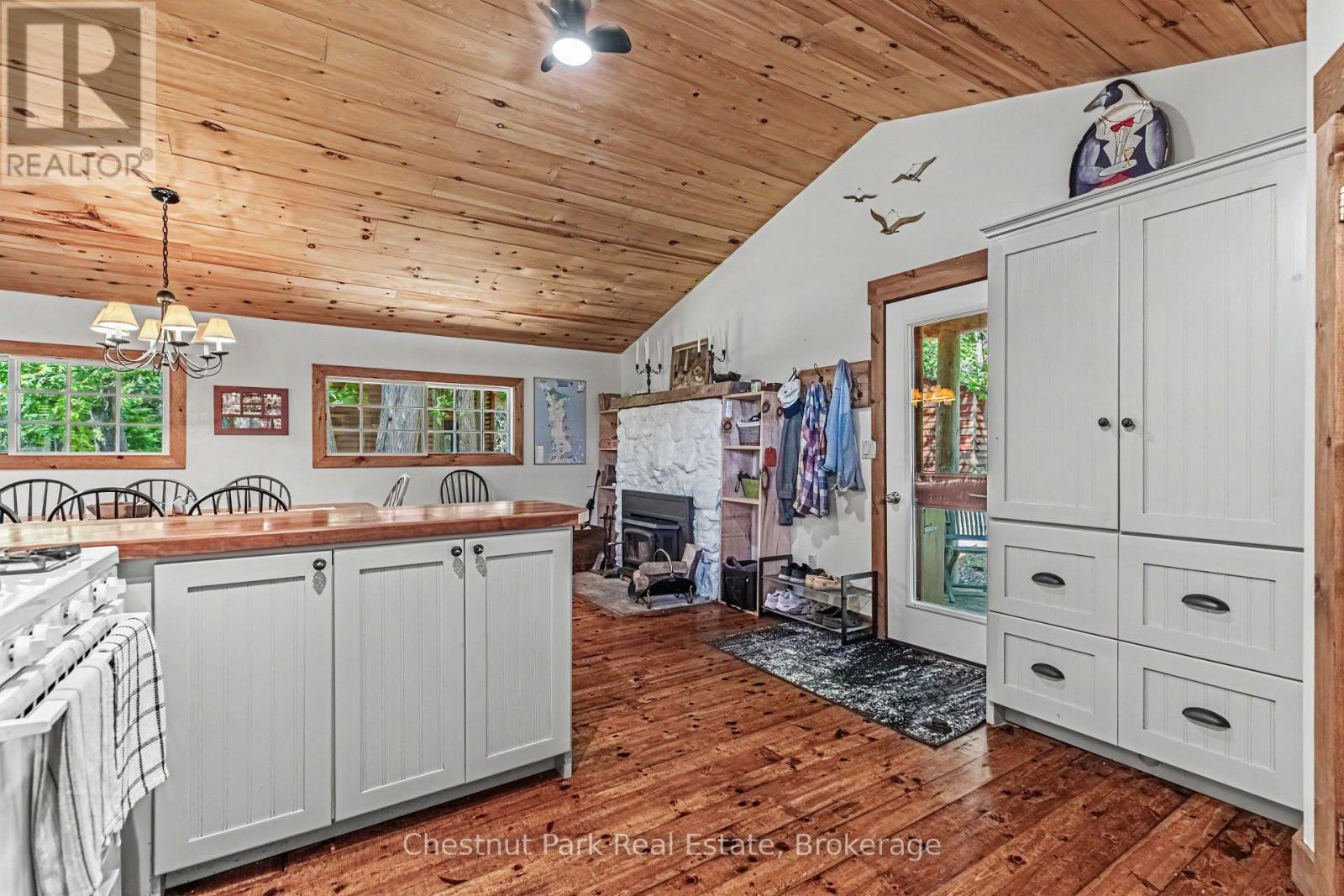 79 PINE TREE HARBOUR ROAD - 25