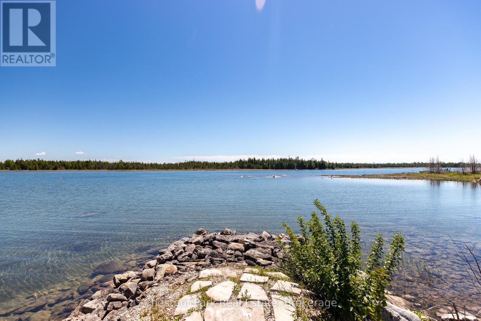 79 PINE TREE HARBOUR ROAD - 46