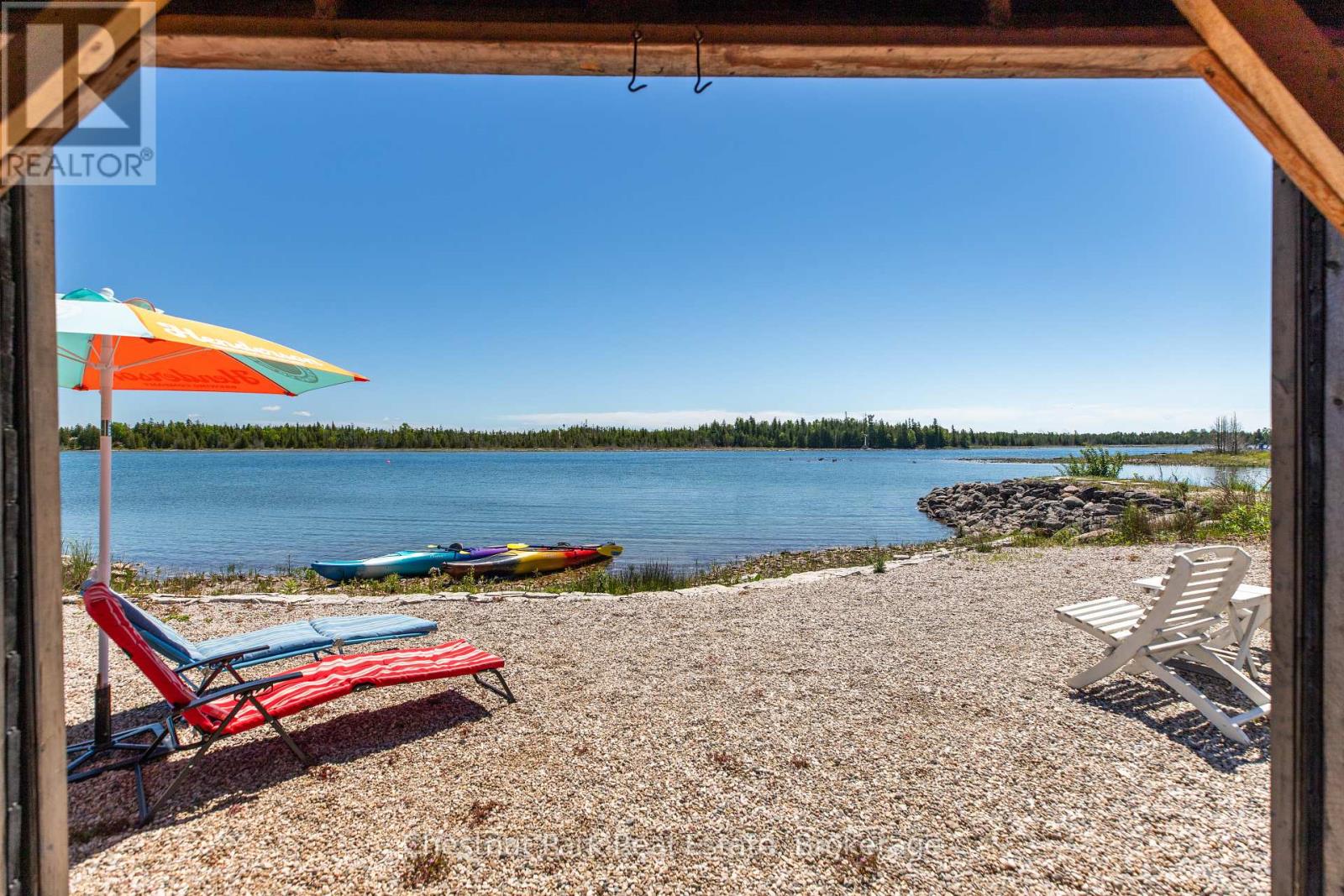 79 PINE TREE HARBOUR ROAD - 44