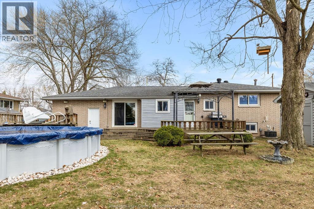 4385 HURON CHURCH LINE ROAD - 31