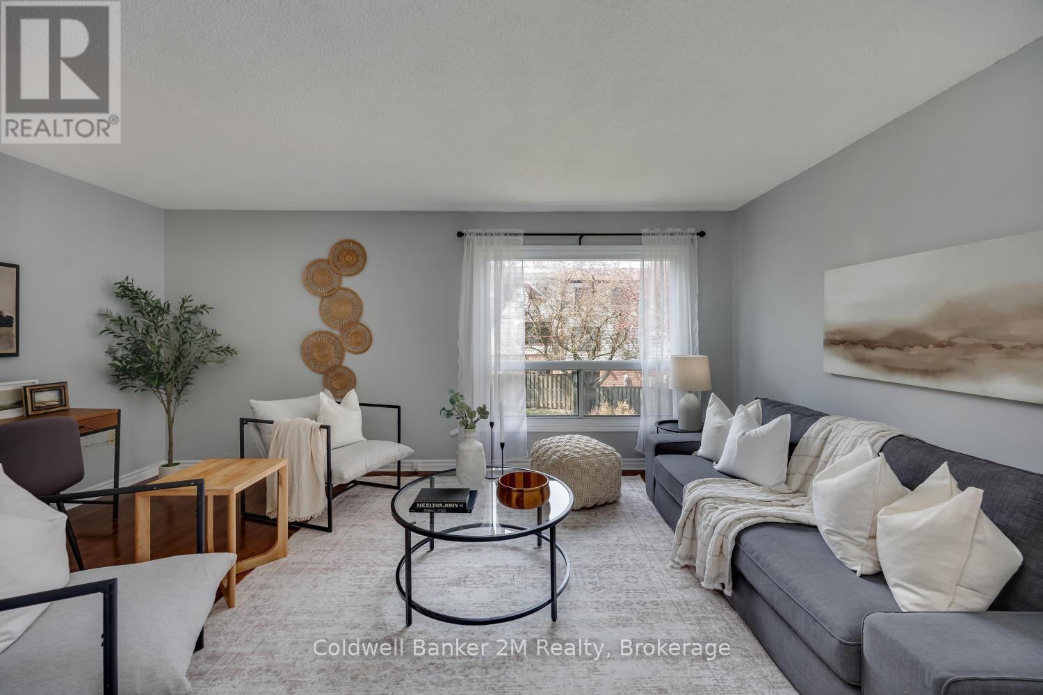 72 PARKLANE CIRCLE - 14