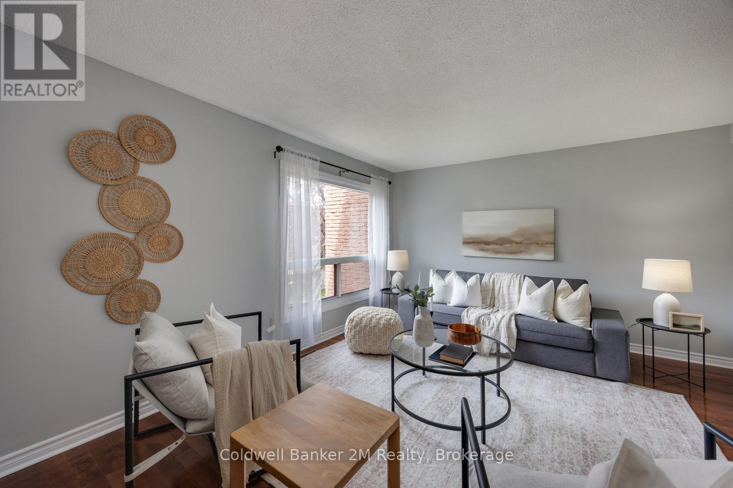 72 PARKLANE CIRCLE - 17