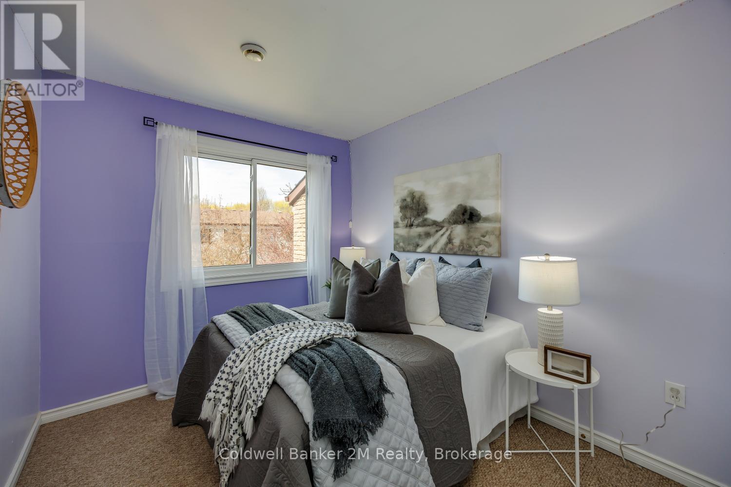 72 PARKLANE CIRCLE - 27