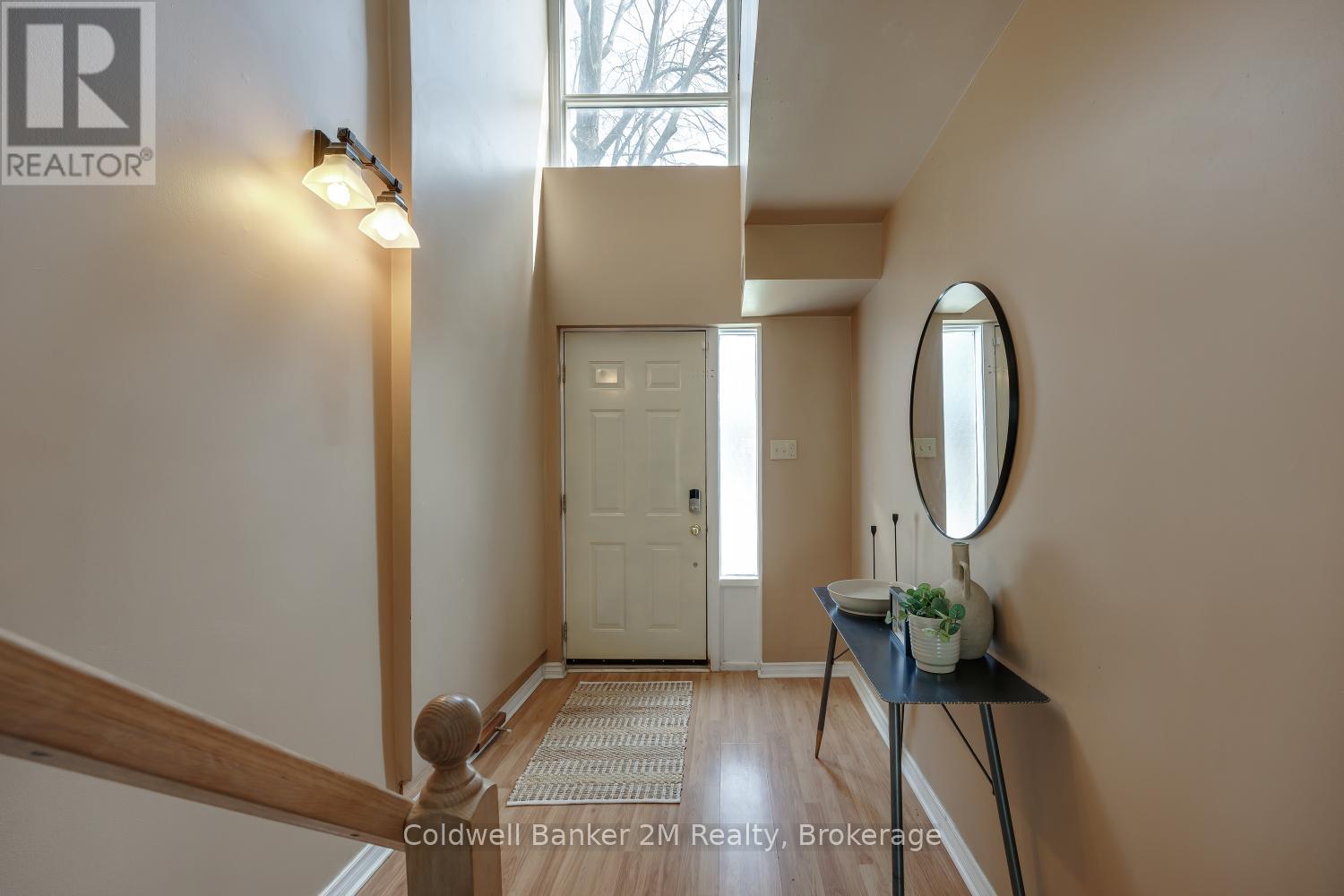 72 PARKLANE CIRCLE - 3