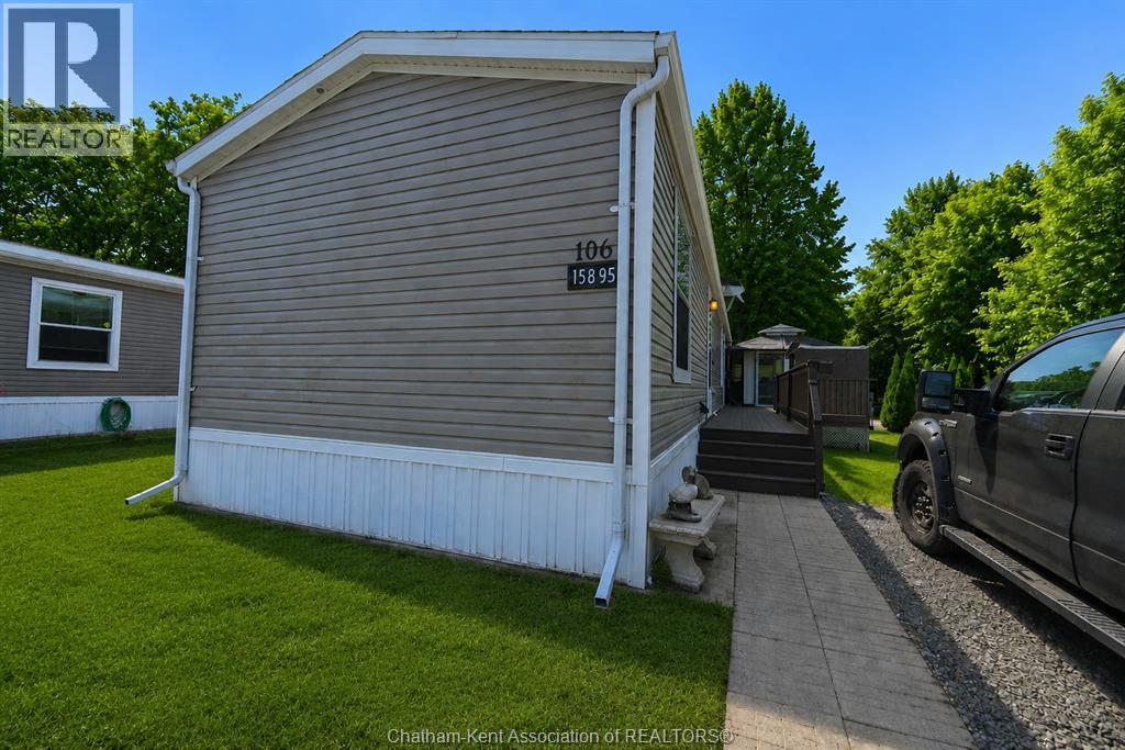 15895 Longwoods ROAD - 2