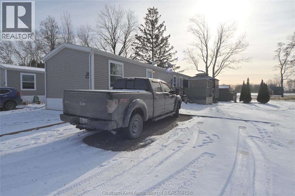 15895 Longwoods ROAD - 34