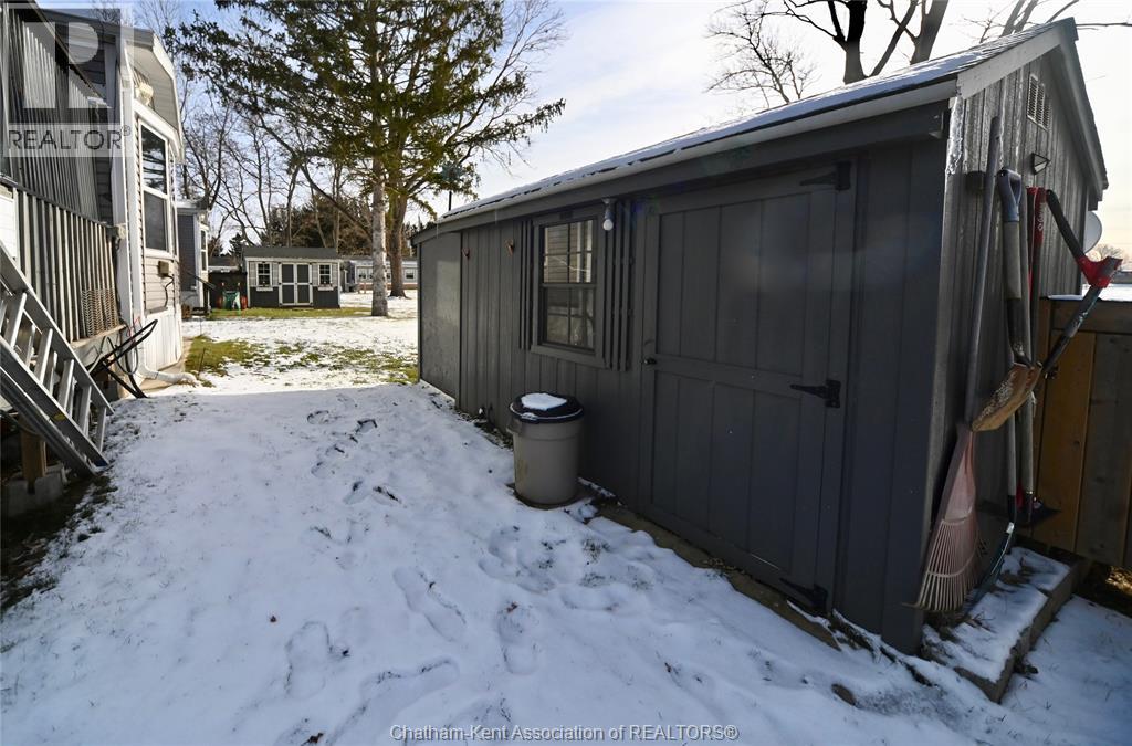15895 Longwoods ROAD - 33