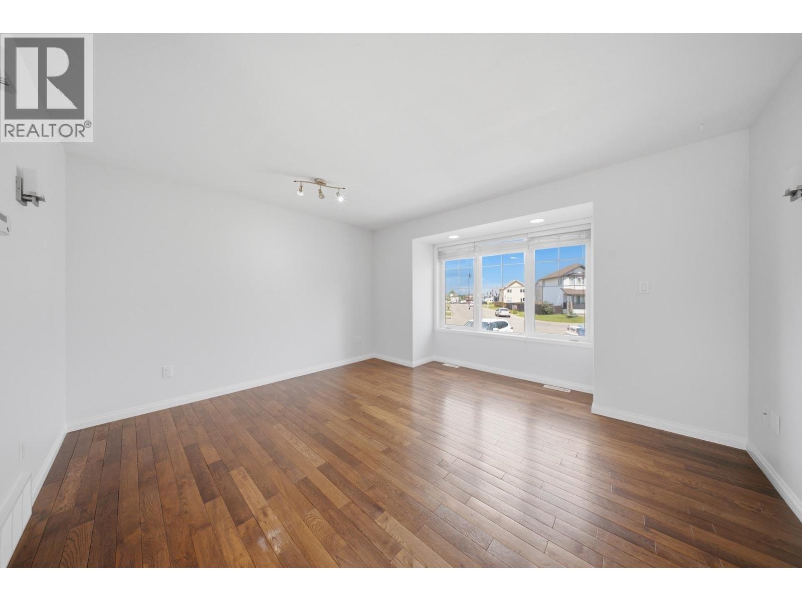 8827 113 AVENUE, Fort St. John