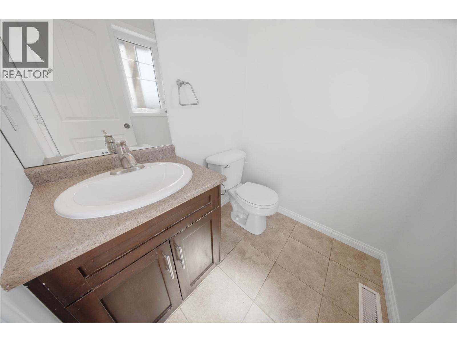8827 113 AVENUE, Fort St. John