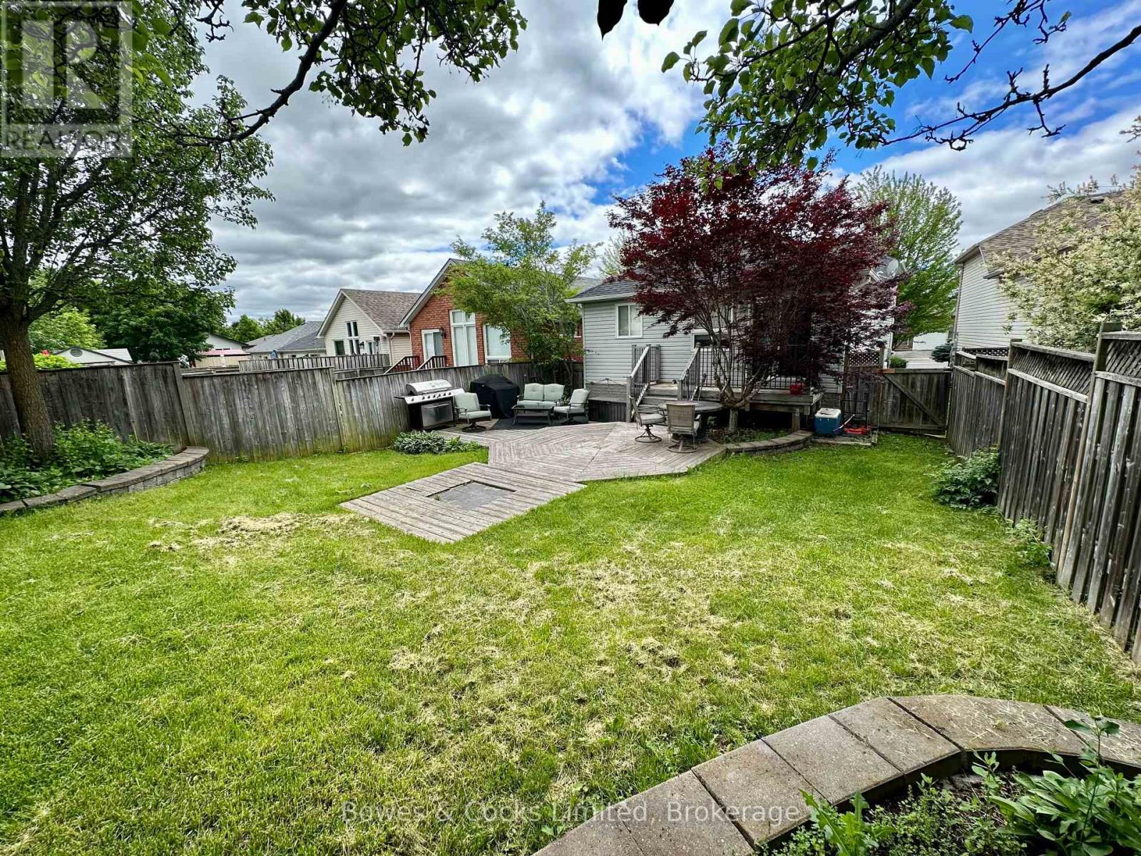347 MIDDLEFIELD ROAD - 38