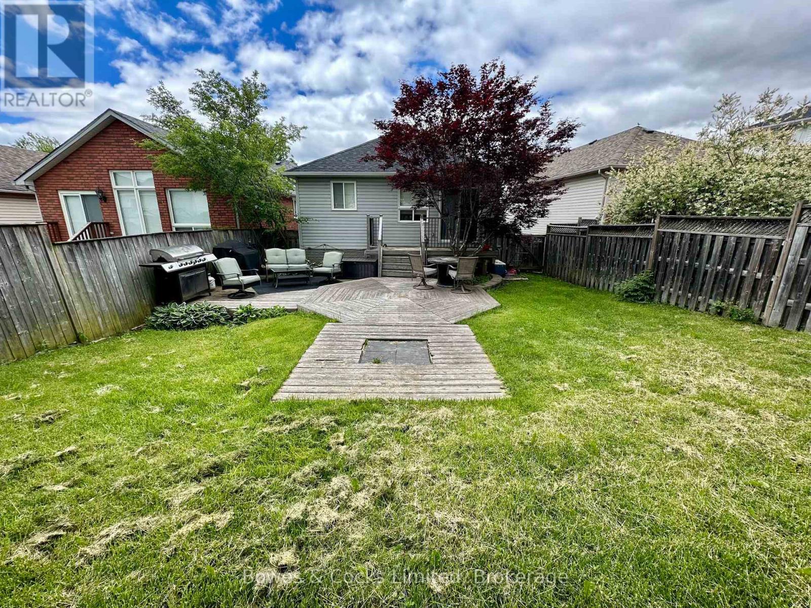 347 MIDDLEFIELD ROAD - 42