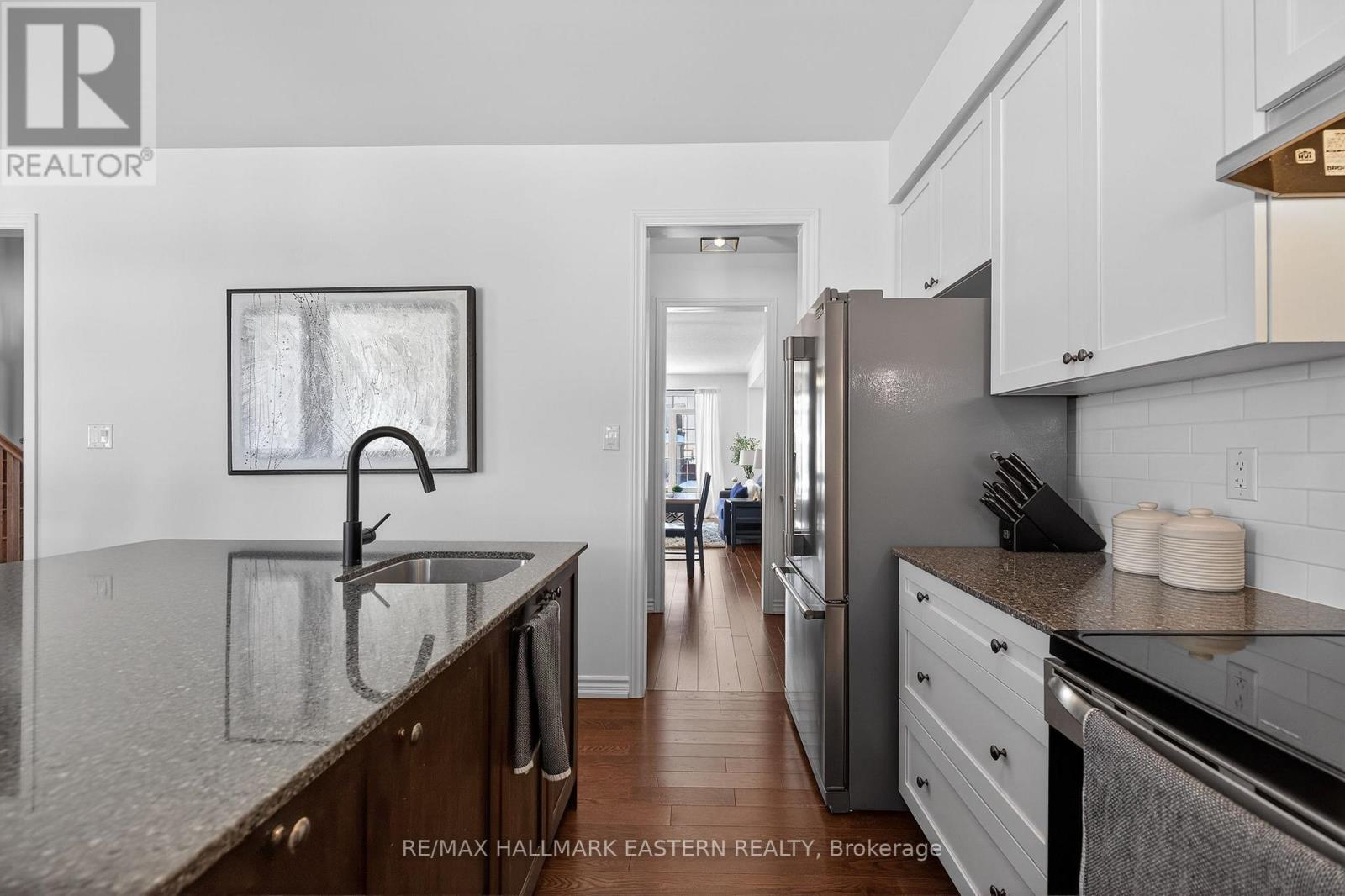 141 HIGHLANDS BOULEVARD - 17