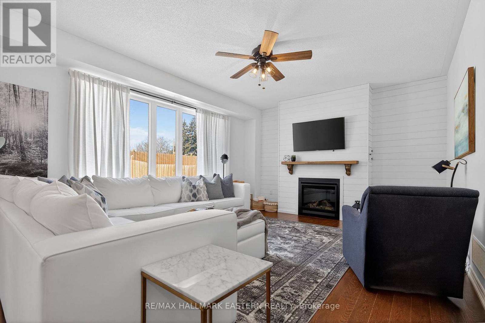 141 HIGHLANDS BOULEVARD - 20