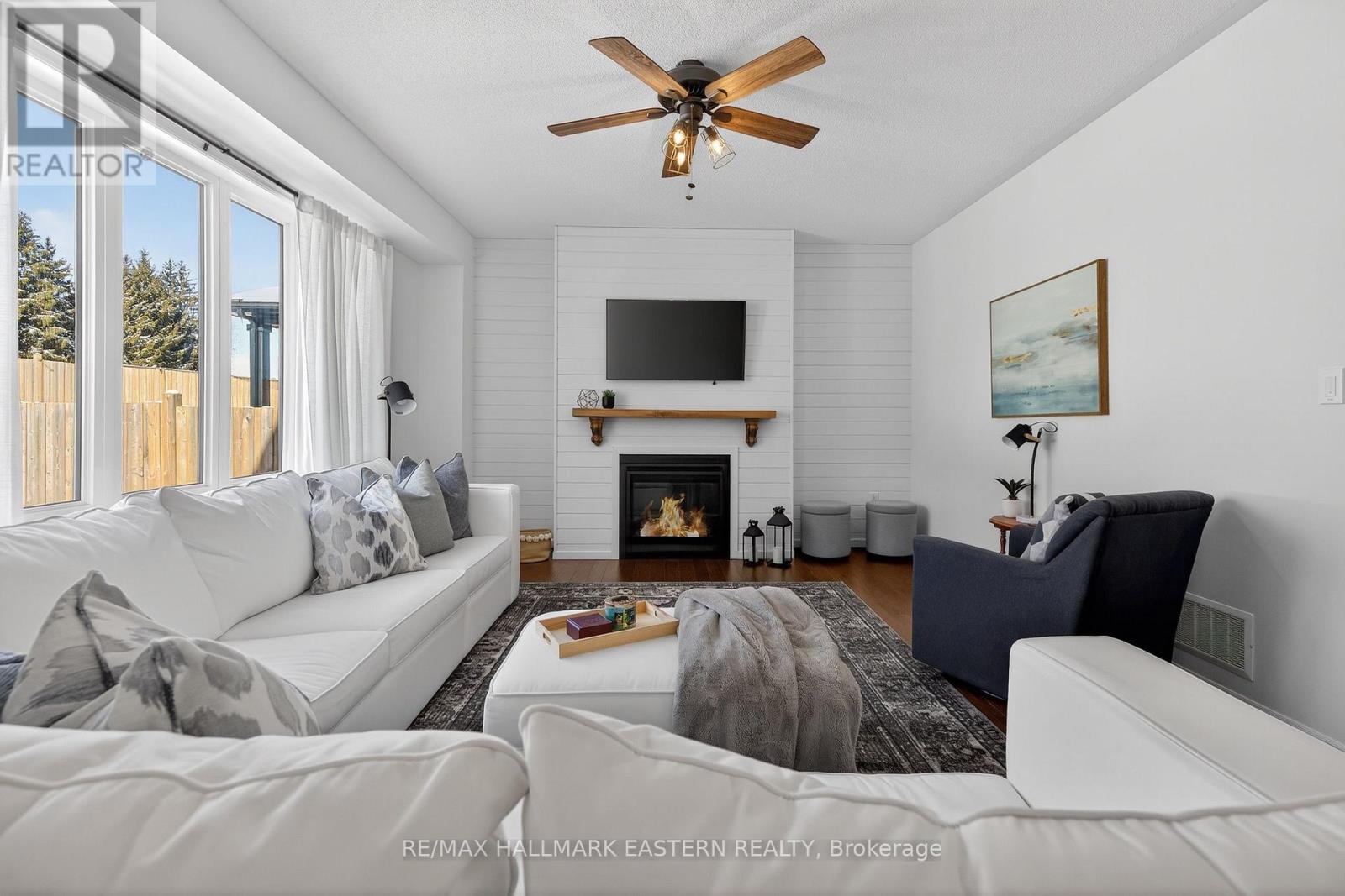 141 HIGHLANDS BOULEVARD - 24