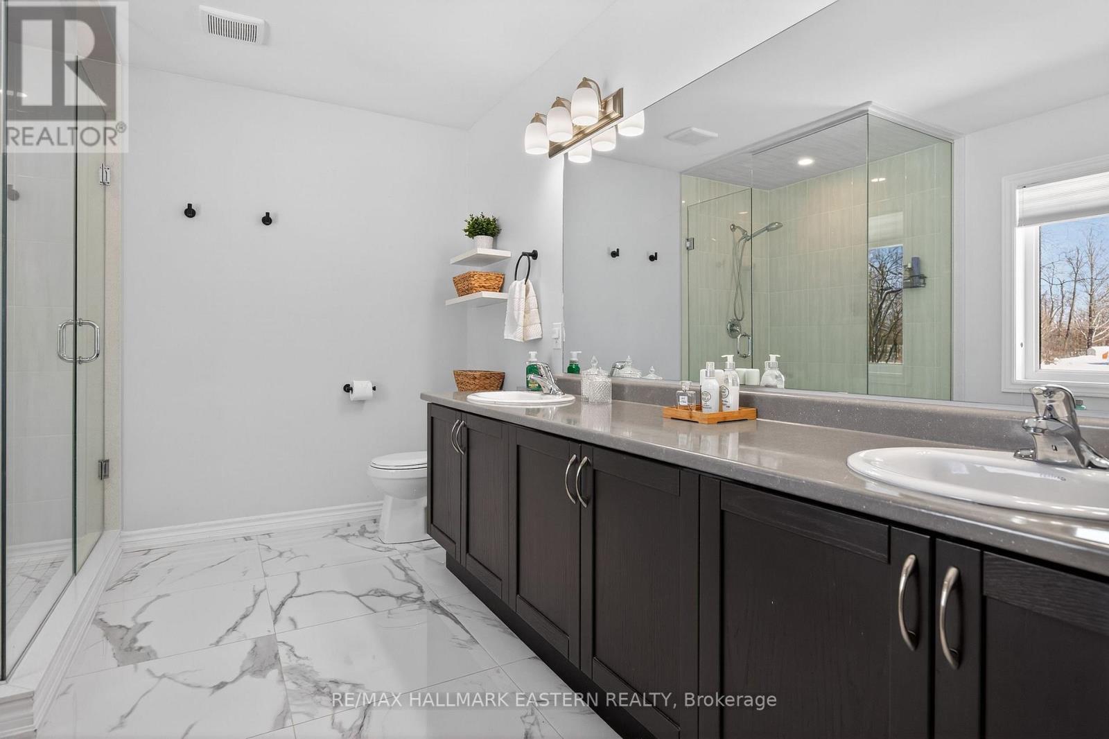 141 HIGHLANDS BOULEVARD - 34