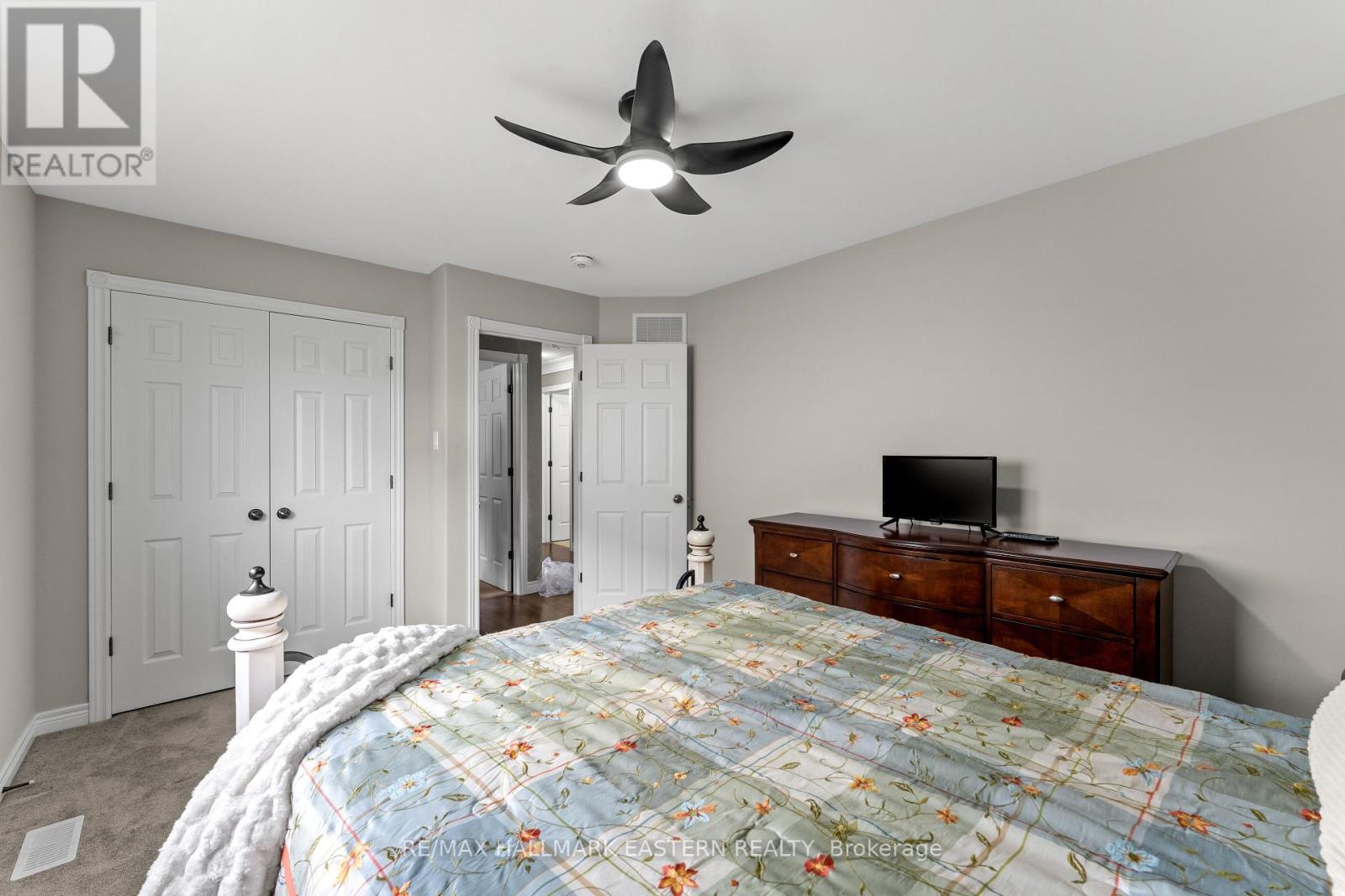 7 MILLPOND LANE - 11