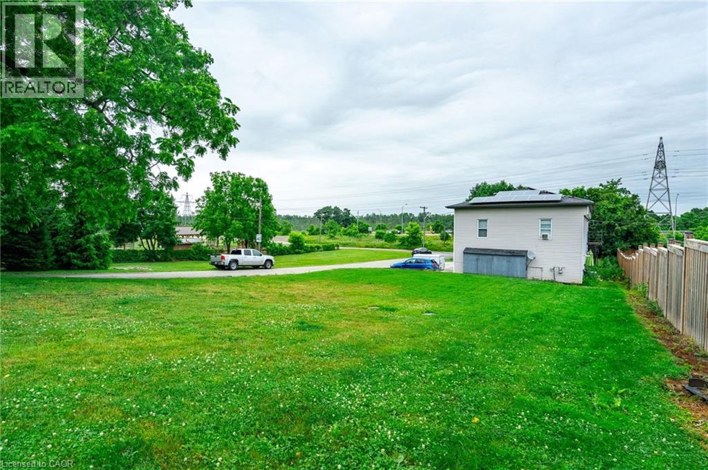 154-156 FREELTON Road - 18