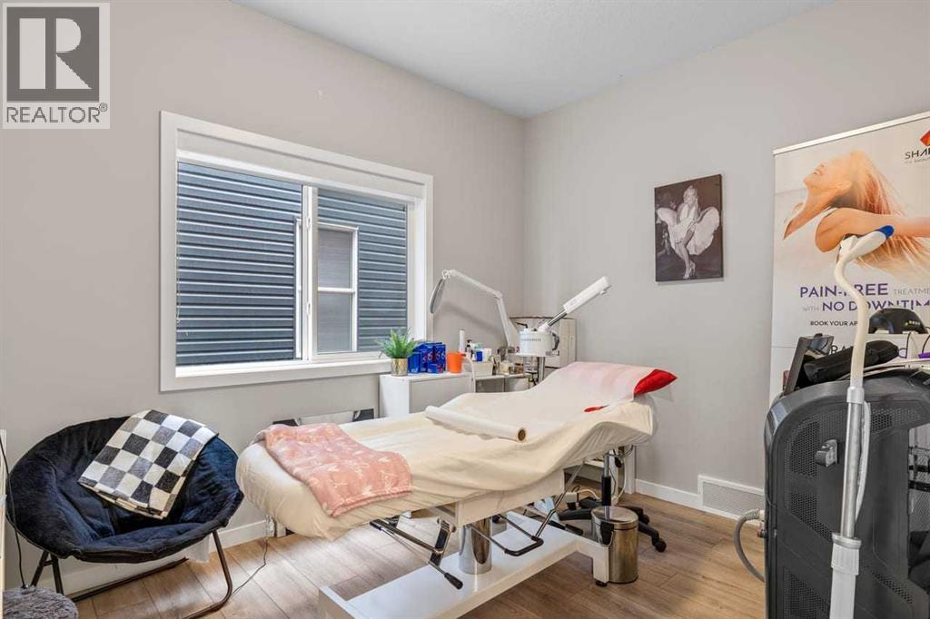 107 Lucas Terrace NW - 20