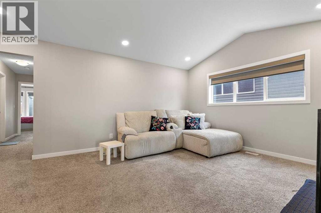 107 Lucas Terrace NW - 24